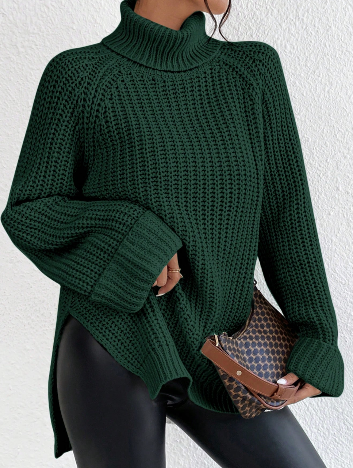 ROMY | TURTLE NECK SWEATER