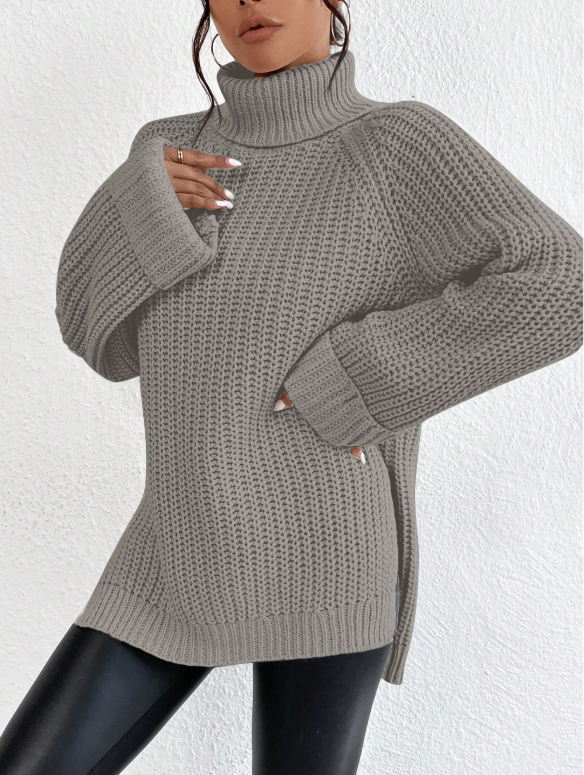 ROMY | TURTLE NECK SWEATER