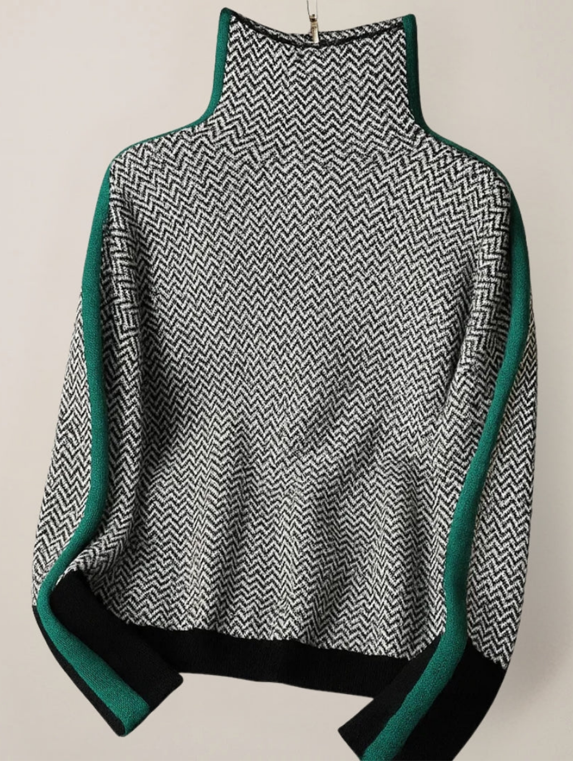 IRENA | TURTLE NECK SWEATER