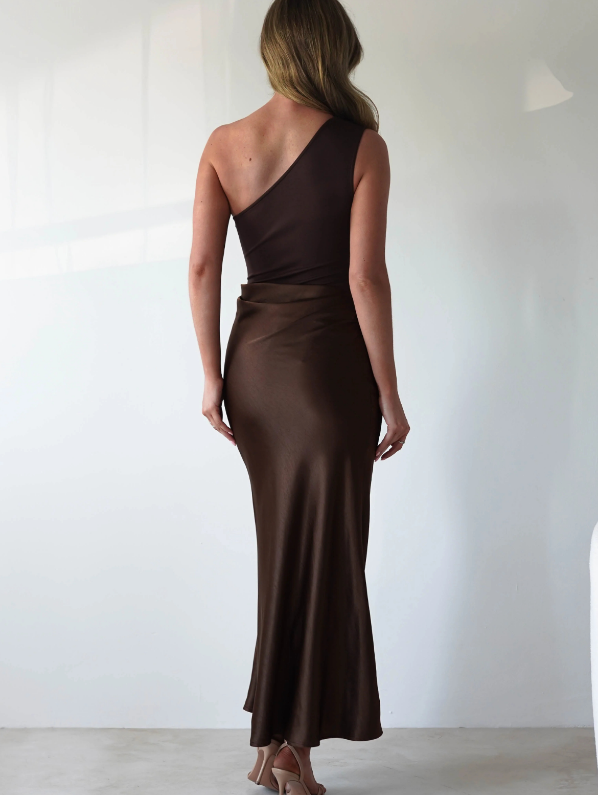 SOPHIA | ASYMMETRIC MAXI DRESS