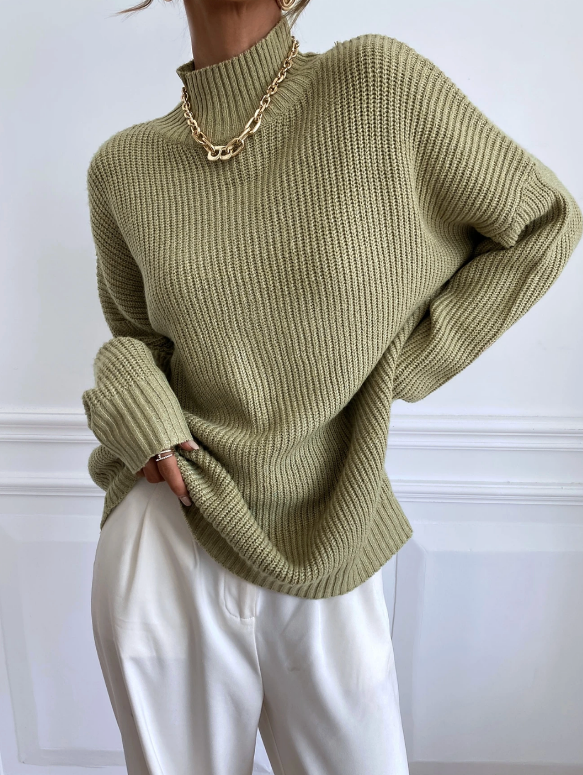 LANA | TURTLE NECK SWEATER